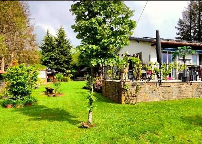 Libenliny Nyaraló *